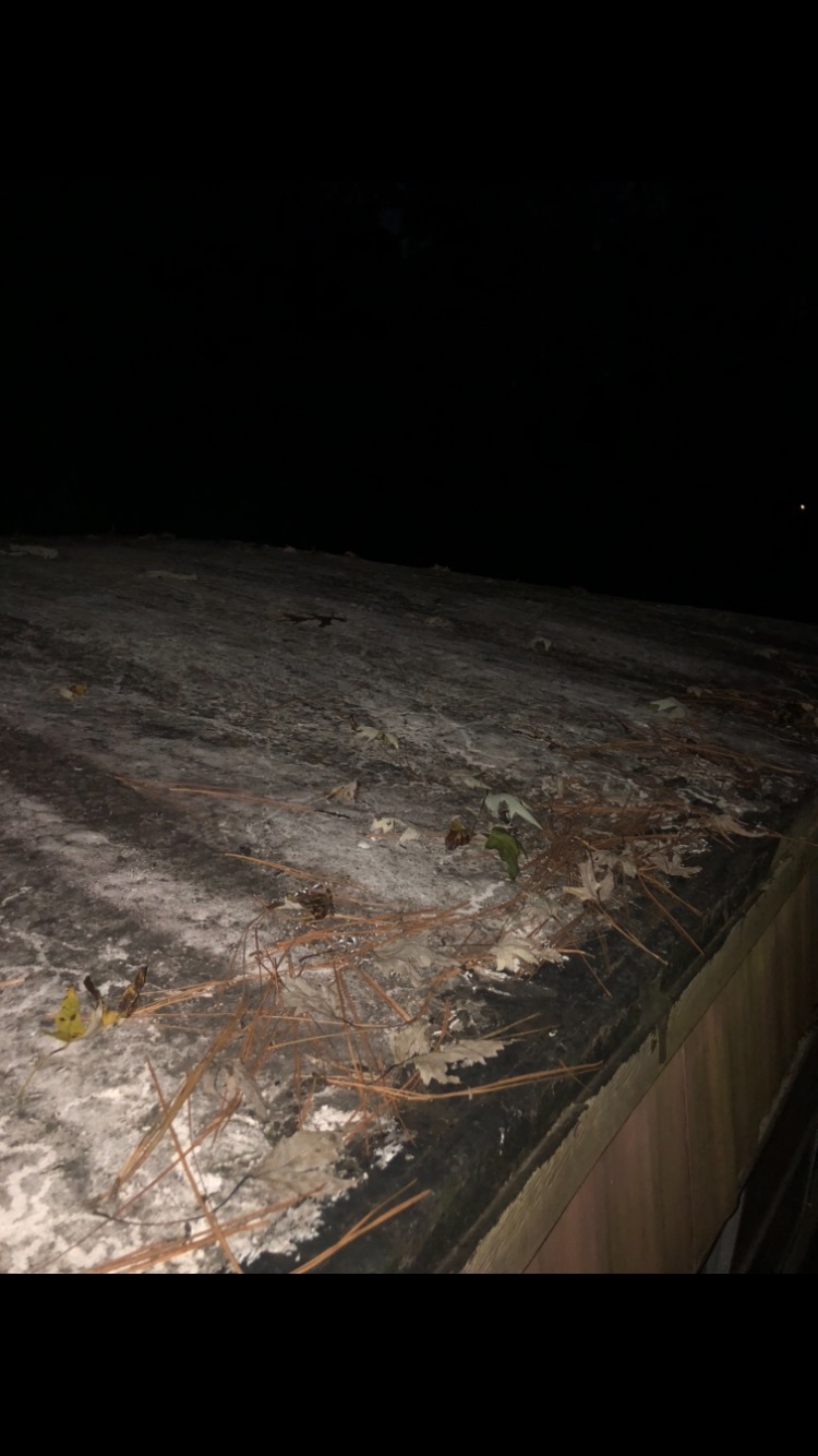 Customer photo: existing roof edge