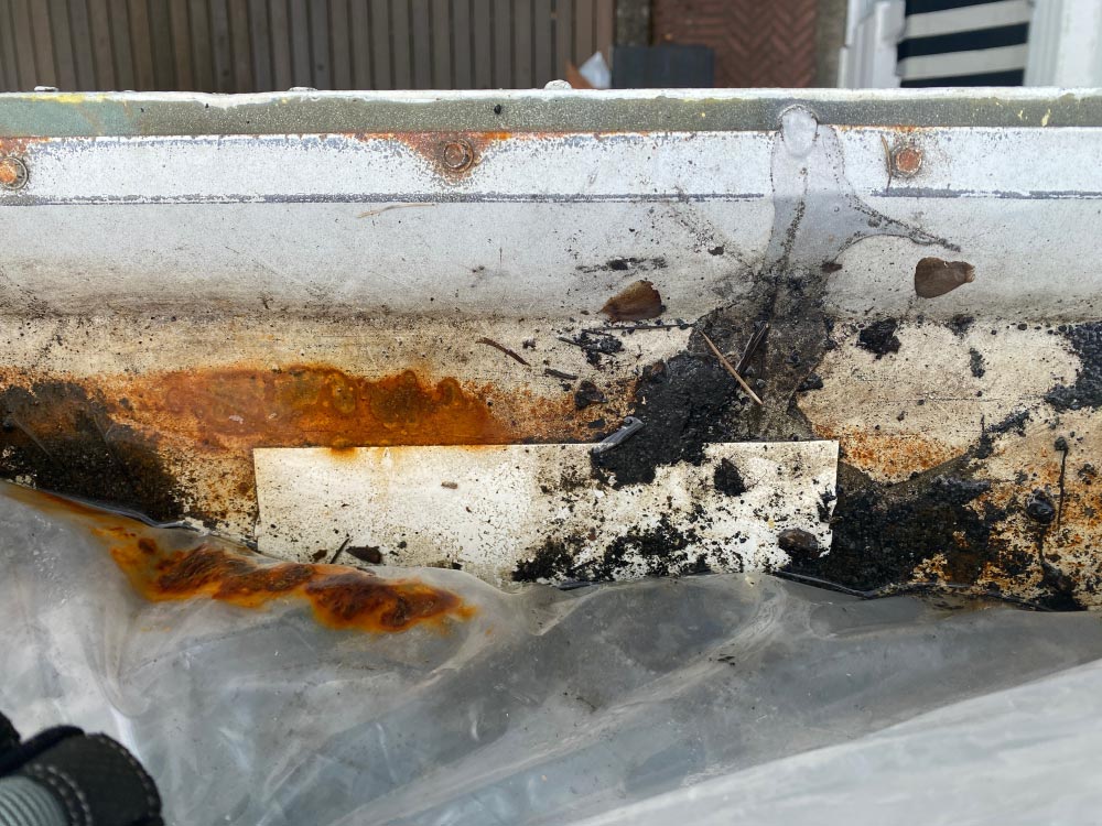 Customer gutter photo — 2